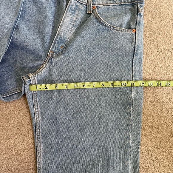 Levi’s 550 Orange Tab Relaxed Fit Men’s 31x30 (Women’s Size 29) - Picture 10 of 13